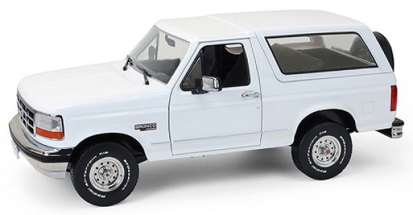 19086 1993 Ford Bronco XLT - Oxford White 1:18